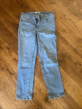 Madewell Straight-Leg Jeans in Light Blue Denim